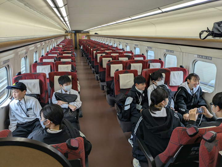 Pxl_20250422_224833869mp