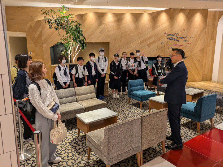 Pxl_20250424_231133990mp