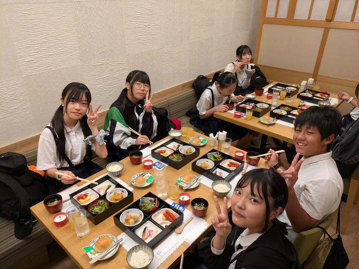 Pxl_20251006_214318762