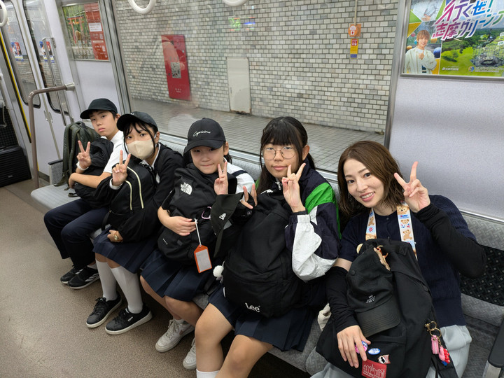 Pxl_20251006_223436567mp